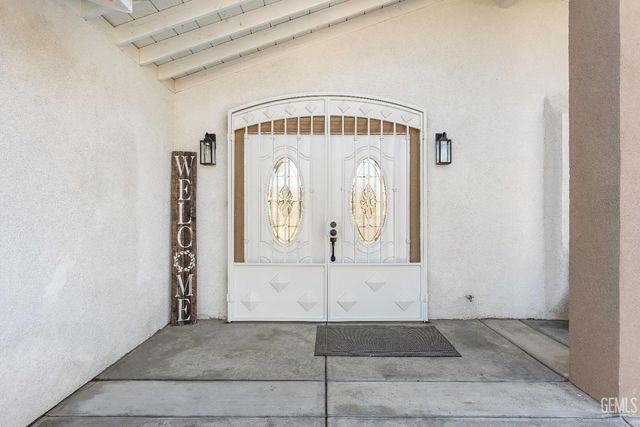 5313 Annette Street, Bakersfield, CA 93313