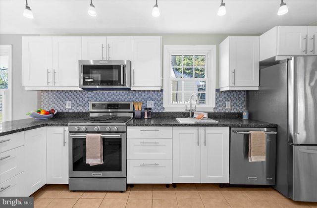 303 TAYLOR AVE, Annapolis, MD 21401