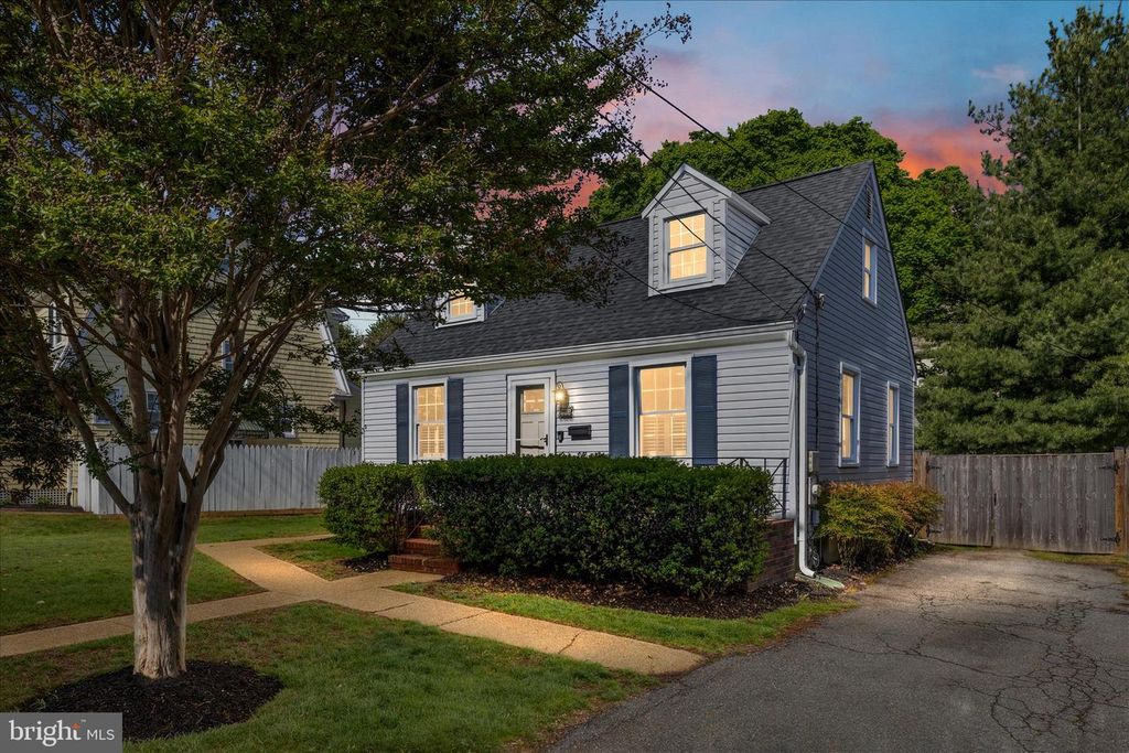 303 TAYLOR AVE, Annapolis, MD 21401