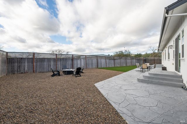 1840-1850 Riebli Rd, Santa Rosa, CA 95404