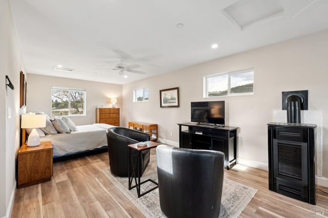 1840-1850 Riebli Rd, Santa Rosa, CA 95404