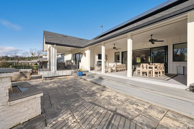 1840-1850 Riebli Rd, Santa Rosa, CA 95404