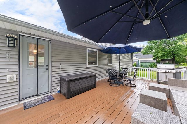 22 Willow Place, Middletown, NY 10940