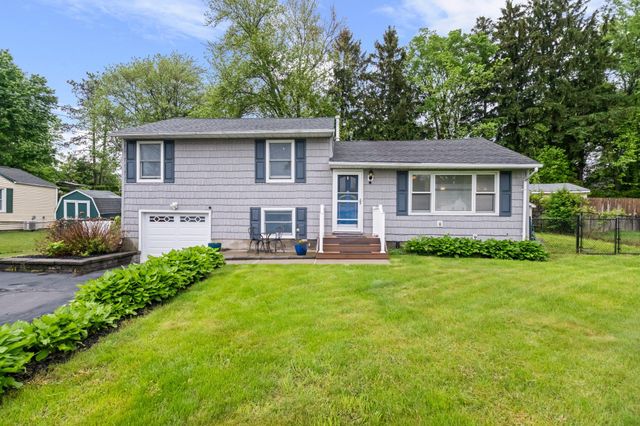 22 Willow Place, Middletown, NY 10940