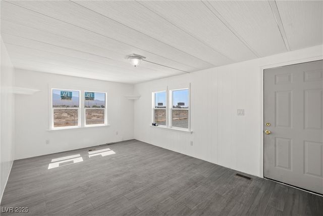 2150 West Harris Farm Road, Pahrump, NV 89060