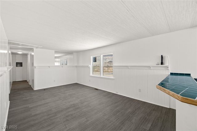 2150 West Harris Farm Road, Pahrump, NV 89060