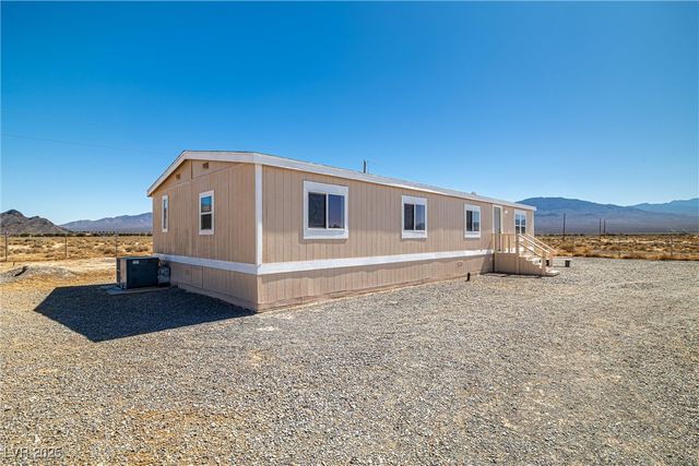2150 West Harris Farm Road, Pahrump, NV 89060
