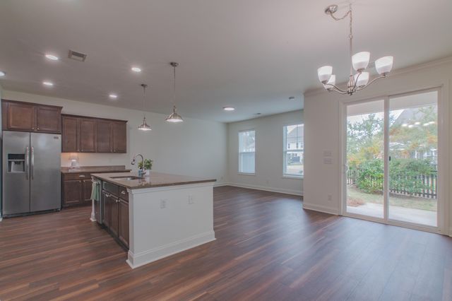 2152 Oyster Reef Lane, Mount Pleasant, SC 29466