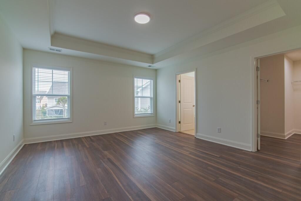 Image 14 of property listing at 2152 Oyster Reef Lane, Mount Pleasant, SC 29466