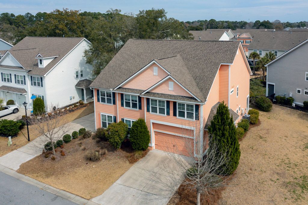Image 2 of property listing at 2152 Oyster Reef Lane, Mount Pleasant, SC 29466