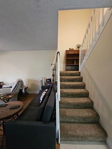 209 Charter Way, West Palm Beach, FL 33407