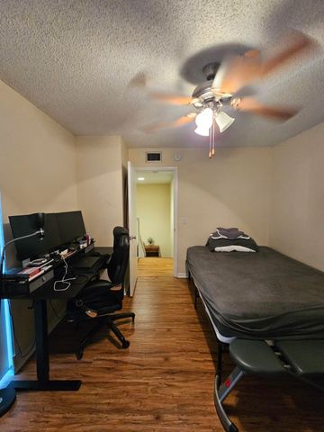 209 Charter Way, West Palm Beach, FL 33407