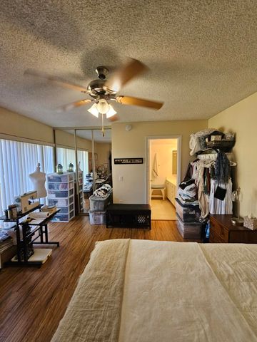 209 Charter Way, West Palm Beach, FL 33407