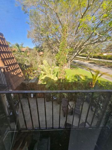 209 Charter Way, West Palm Beach, FL 33407