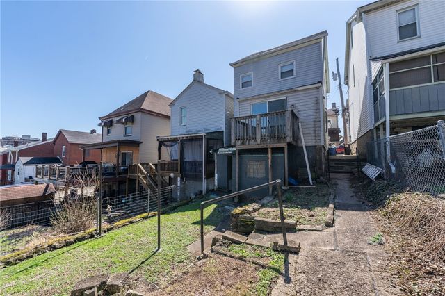 233 Smith Way, Mt Washington, PA 15211