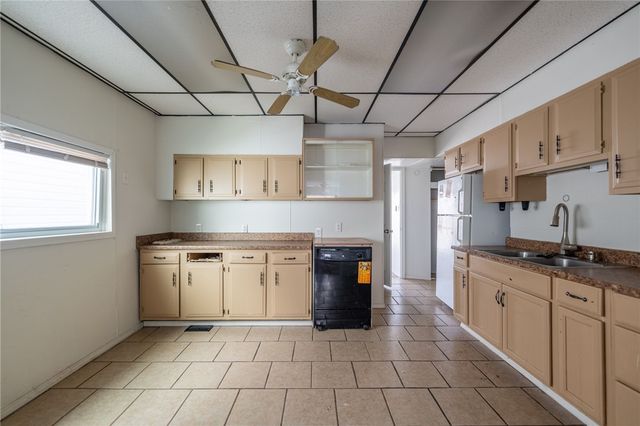 233 Smith Way, Mt Washington, PA 15211