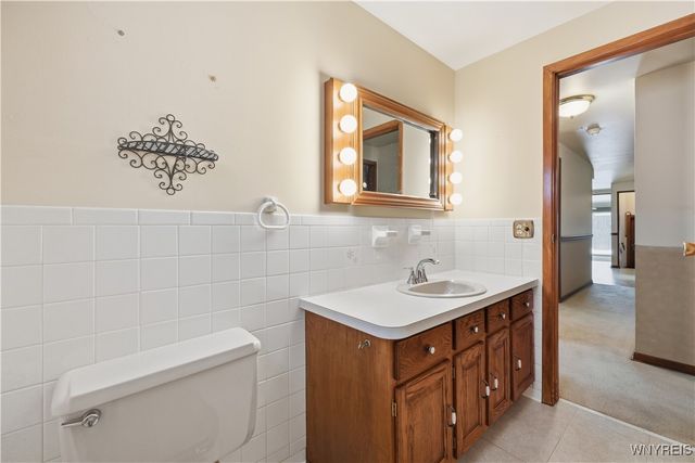 56 Bahama Lane, Cheektowaga, NY 14225