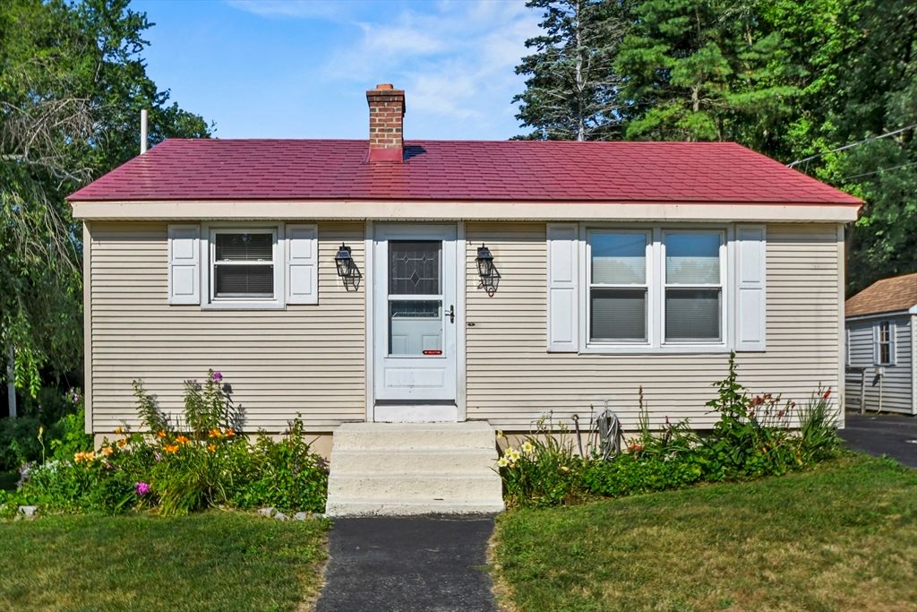 20 Grandview Avenue, Auburn, MA 01501