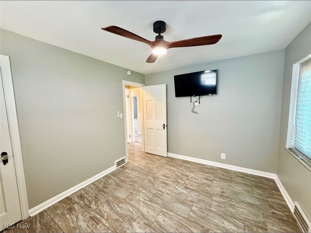 315 E 232nd Street, Euclid, OH 44123