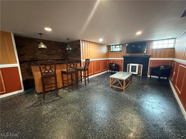 315 E 232nd Street, Euclid, OH 44123