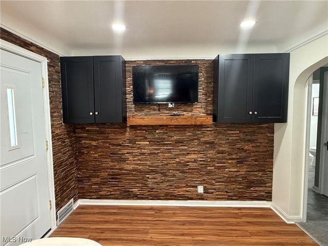 315 E 232nd Street, Euclid, OH 44123