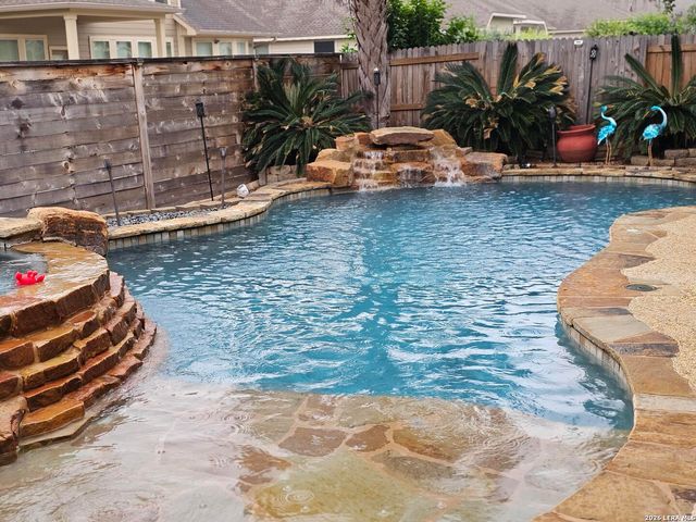 3022 Hidden MDW, Seguin, TX 78155