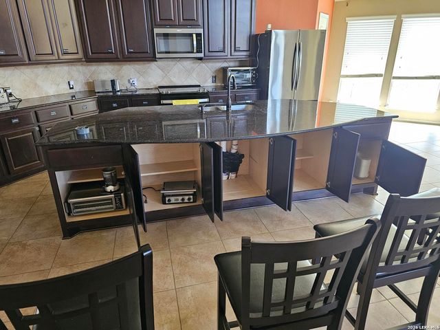 3022 Hidden MDW, Seguin, TX 78155