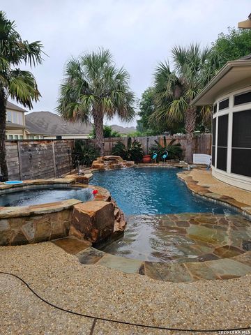 3022 Hidden MDW, Seguin, TX 78155