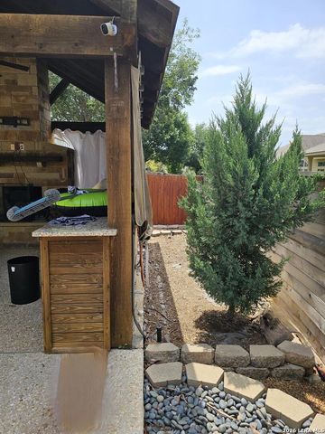 3022 Hidden MDW, Seguin, TX 78155