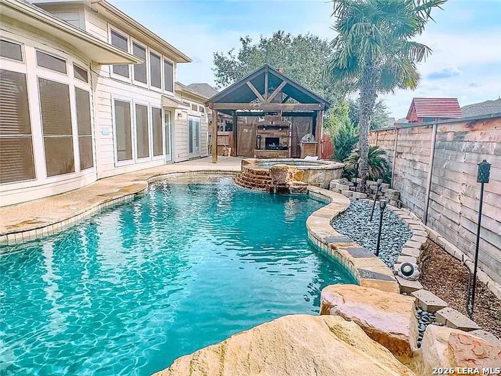 3022 Hidden MDW, Seguin, TX 78155