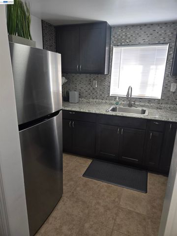 1840 6TH, North Richmond, CA 94801