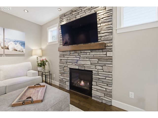15028 Se ELKHORN Rd, Clackamas, OR 97015