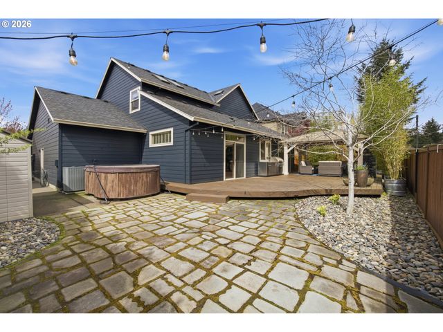 15028 Se ELKHORN Rd, Clackamas, OR 97015