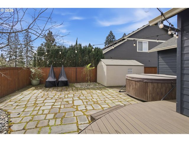 15028 Se ELKHORN Rd, Clackamas, OR 97015