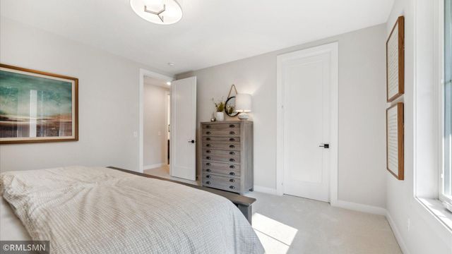 10484 56th Place N, Lake Elmo, MN 55042