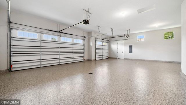 10484 56th Place N, Lake Elmo, MN 55042