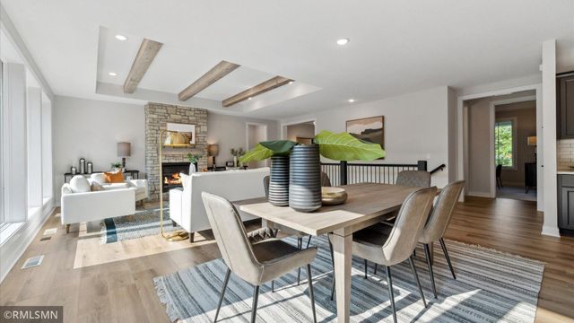 10484 56th Place N, Lake Elmo, MN 55042