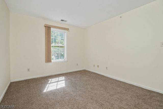 110 Stratford Pl, Bridgewater Twp., NJ 08805