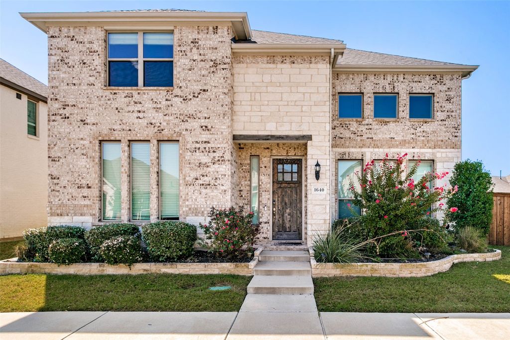 1640 Harlan Avenue, Farmers Branch, TX 75234