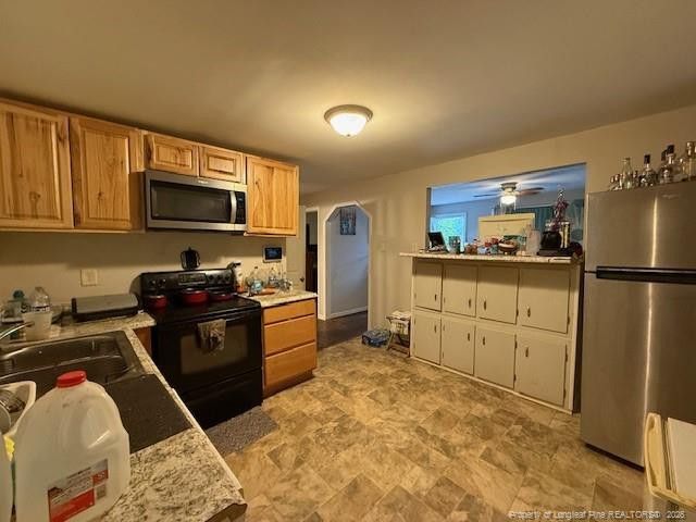 433 Squirrel Street, Fayetteville, NC 28303