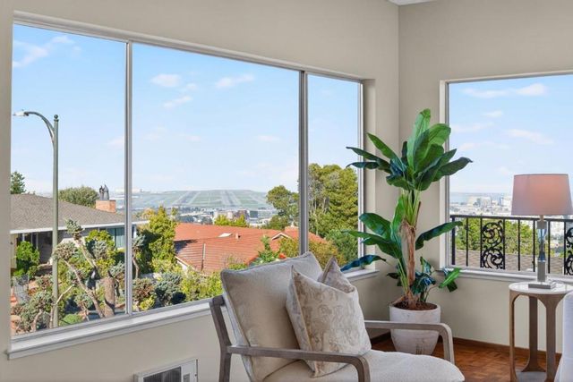 1822 Sebastian Drive, Burlingame, CA 94010