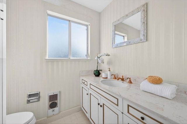 1822 Sebastian Drive, Burlingame, CA 94010