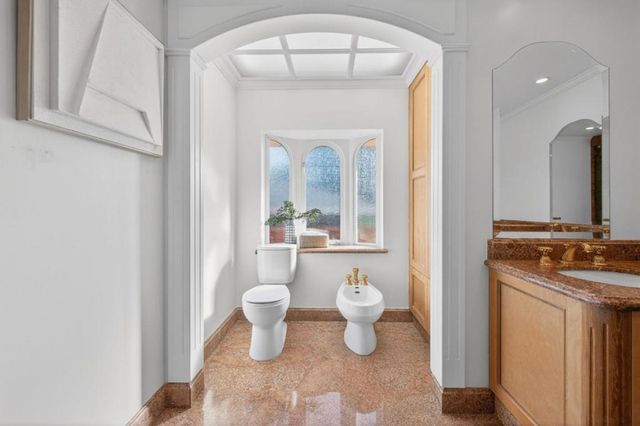 1822 Sebastian Drive, Burlingame, CA 94010