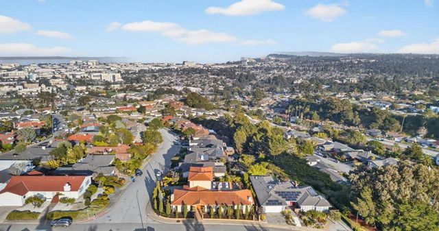 1822 Sebastian Drive, Burlingame, CA 94010