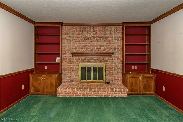 587 Red Rock Drive, Wadsworth, OH 44281