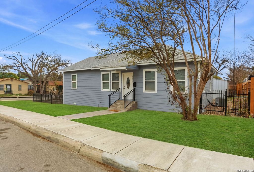 1803 Calhoun, San Antonio, TX 78209