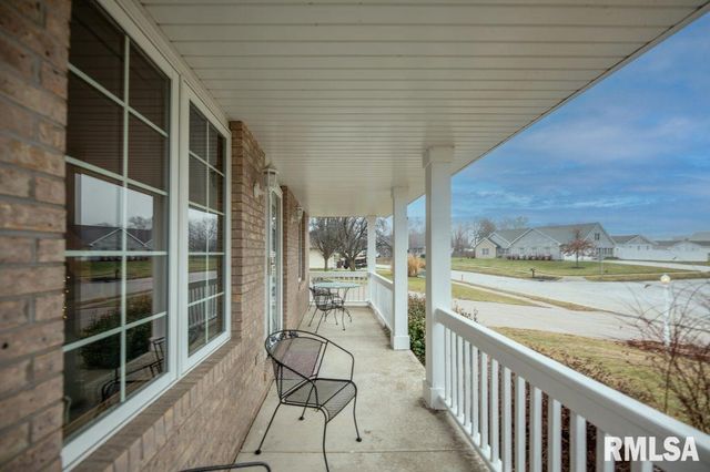 402 N PHIL GOULD Drive, Hanna City, IL 61536