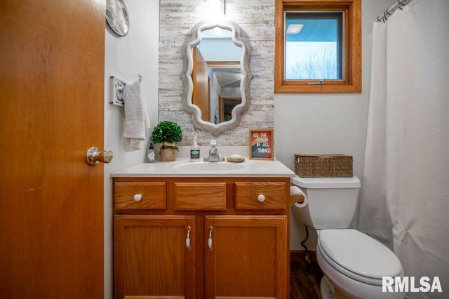 402 N PHIL GOULD Drive, Hanna City, IL 61536