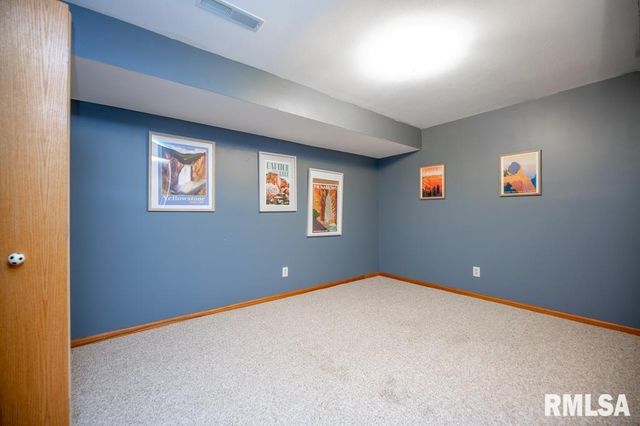 402 N PHIL GOULD Drive, Hanna City, IL 61536