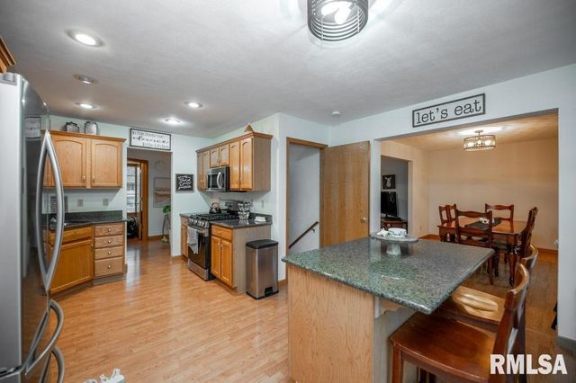 402 N PHIL GOULD Drive, Hanna City, IL 61536